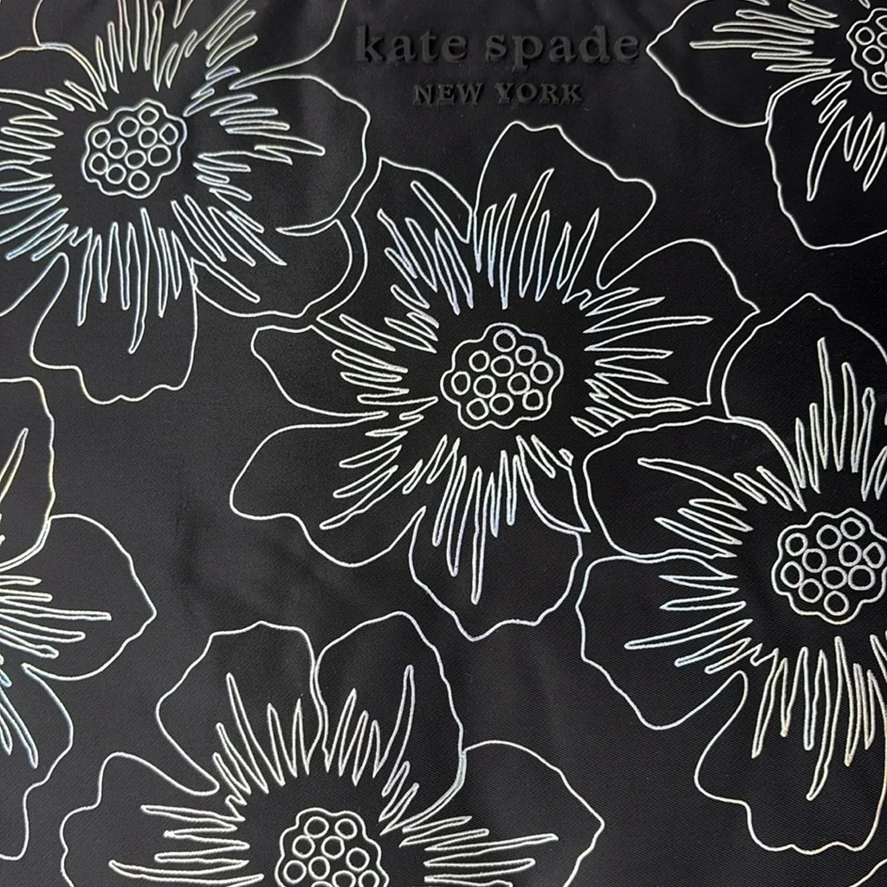 Kate Spade Black and White Floral NWOT Plush Laptop Sleeve